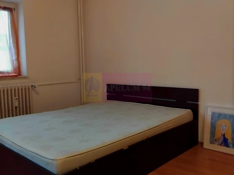 Garsoniera Piata Alba Iulia.