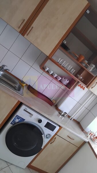 Garsoniera Piata Alba Iulia.