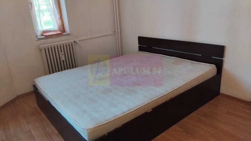 Garsoniera Piata Alba Iulia.