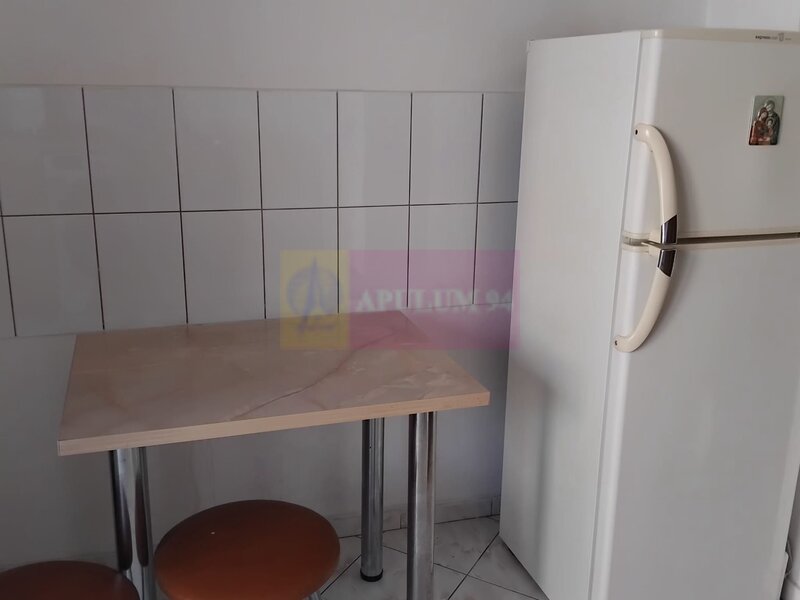 Garsoniera Piata Alba Iulia.